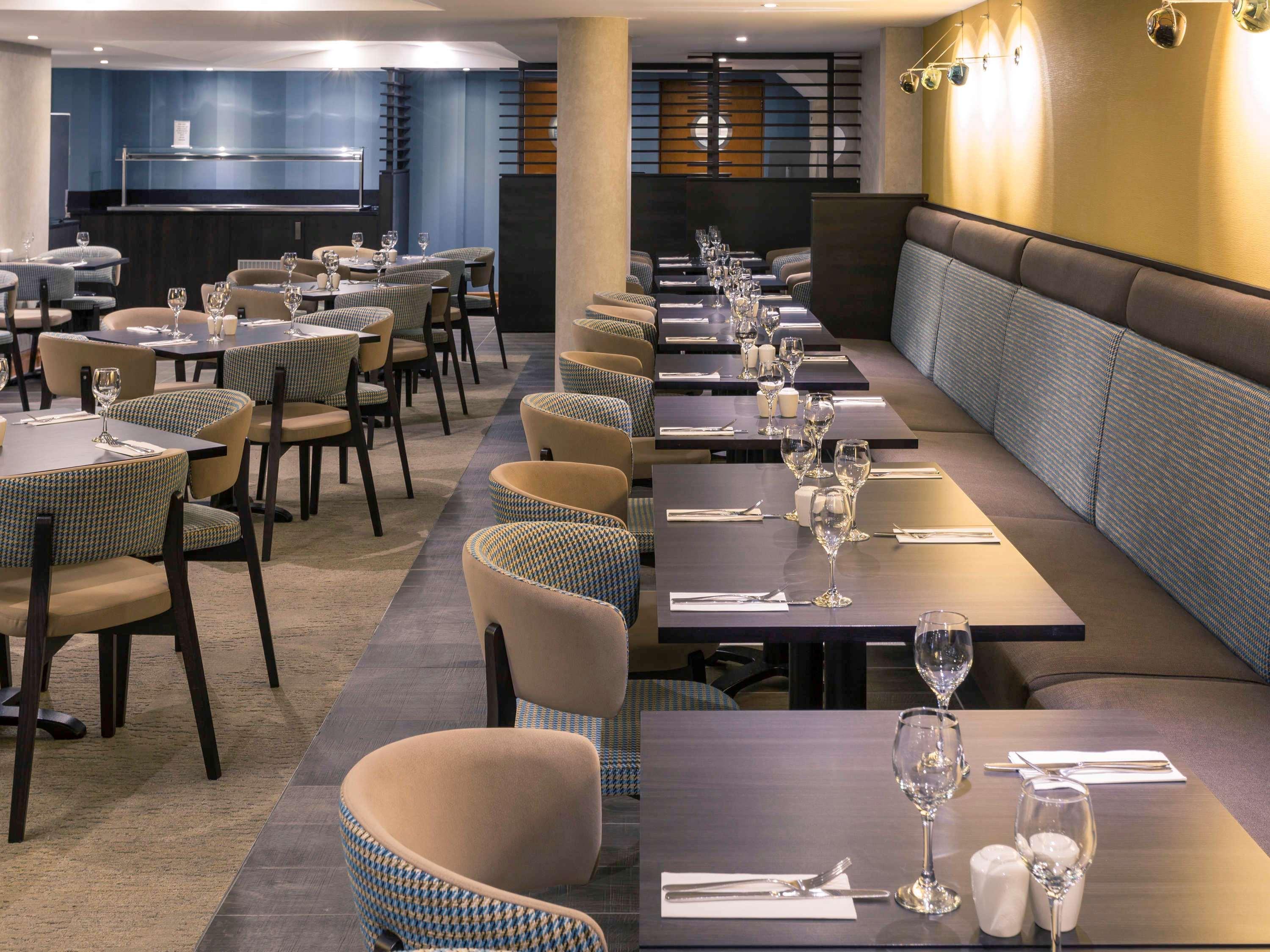 Mercure London Heathrow Airport Hillingdon Exteriör bild