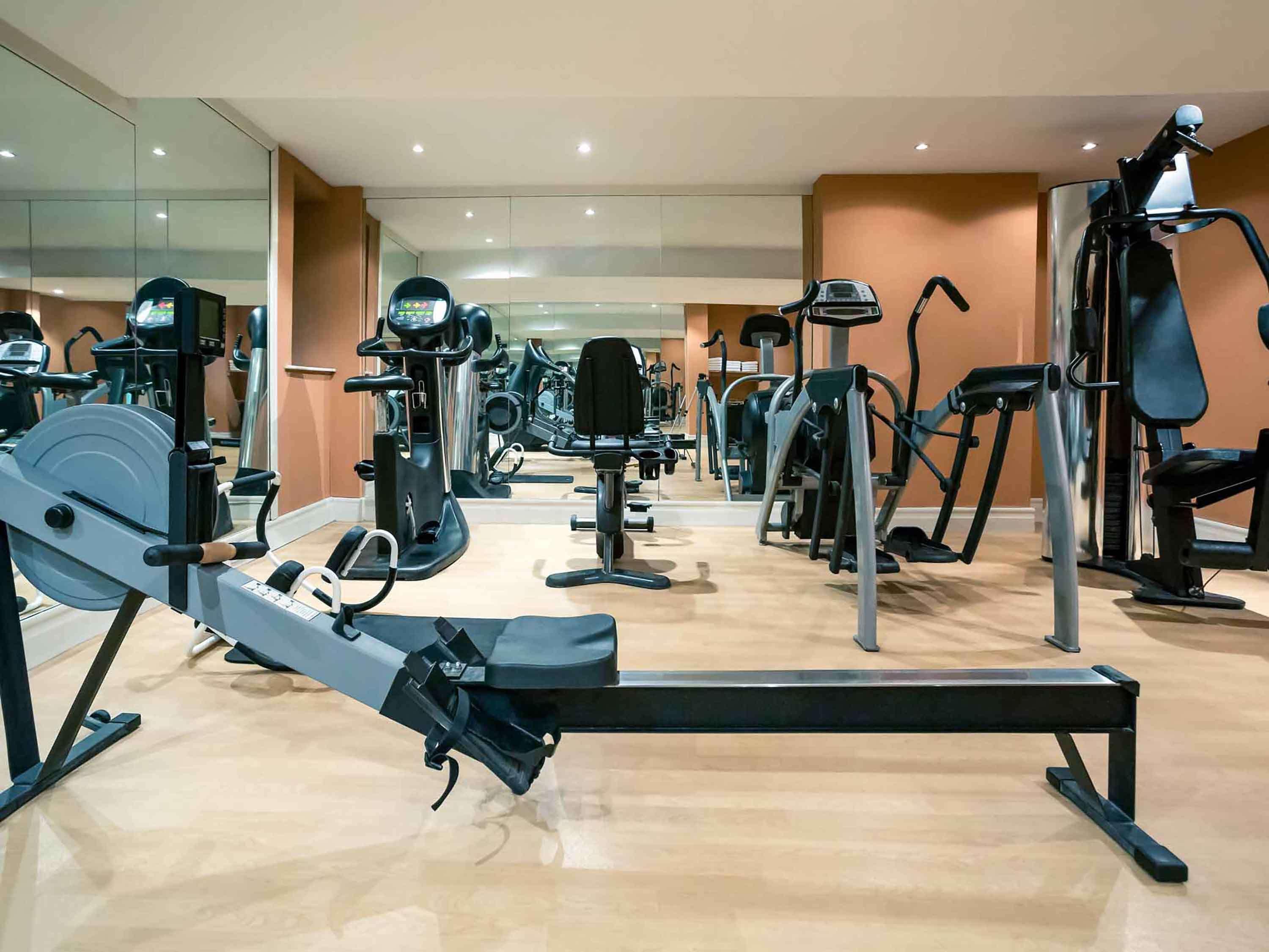 Mercure London Heathrow Airport Hillingdon Exteriör bild