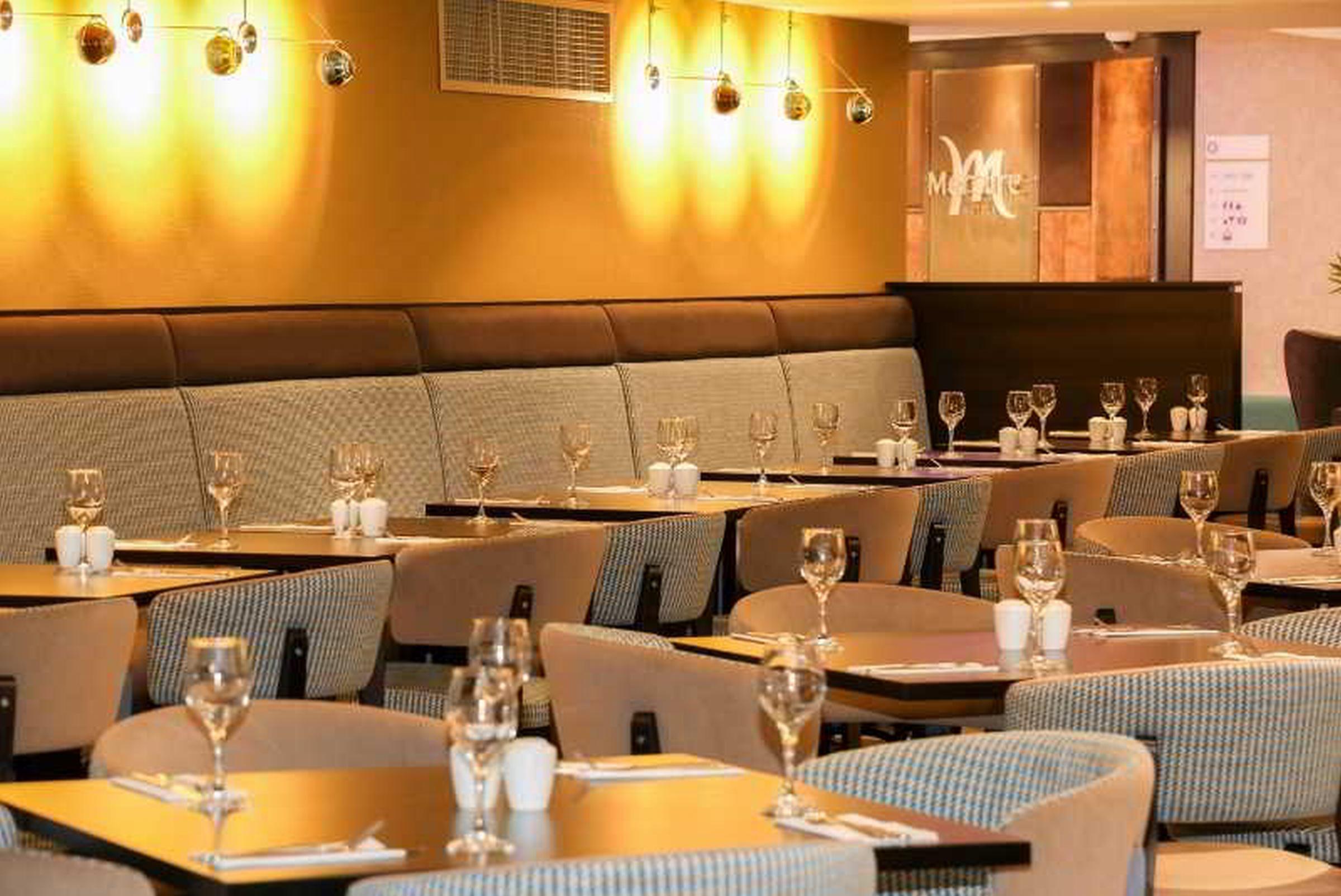 Mercure London Heathrow Airport Hillingdon Exteriör bild