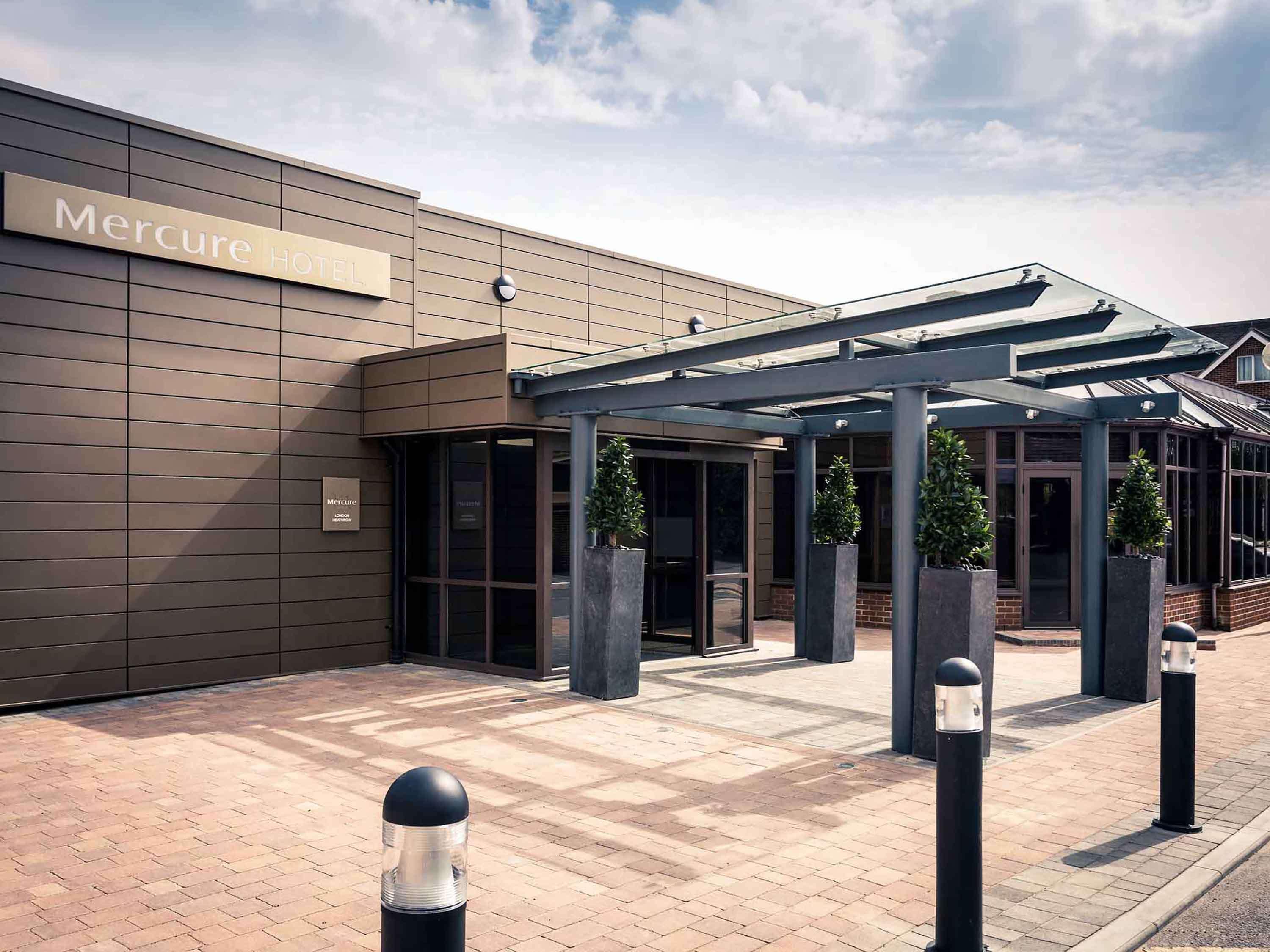 Mercure London Heathrow Airport Hillingdon Exteriör bild