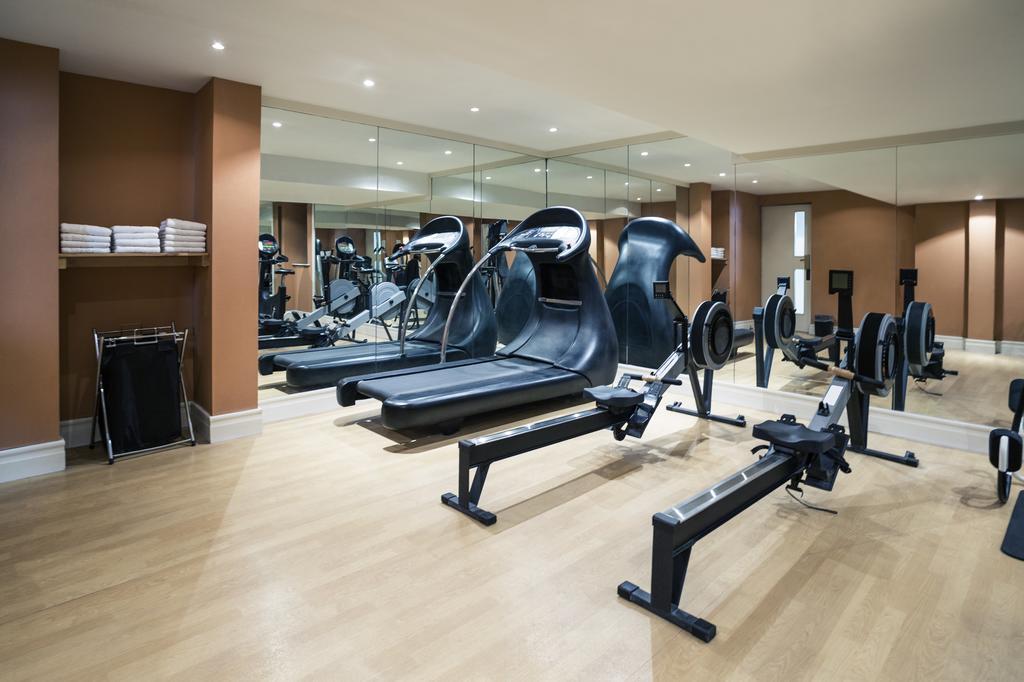 Mercure London Heathrow Airport Hillingdon Exteriör bild